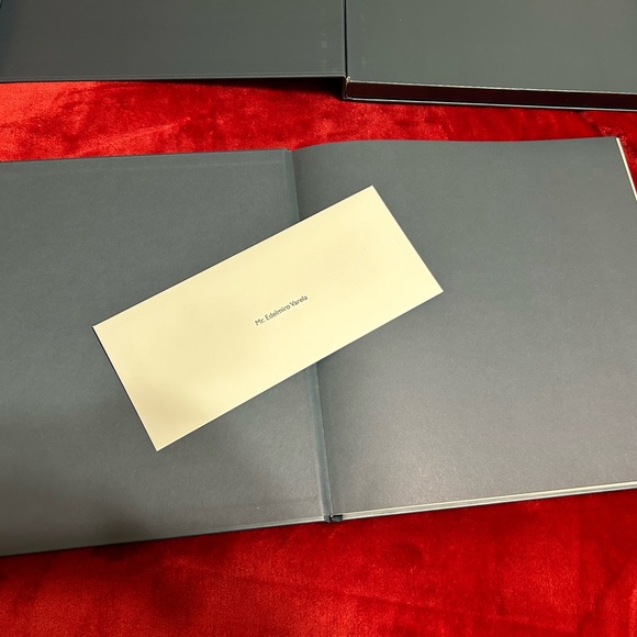 Rolls Royce coffee table collectors book - Picture 5 of 9